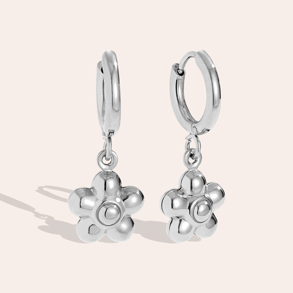 Stainless steel earrings 1*2.5cm cute flower