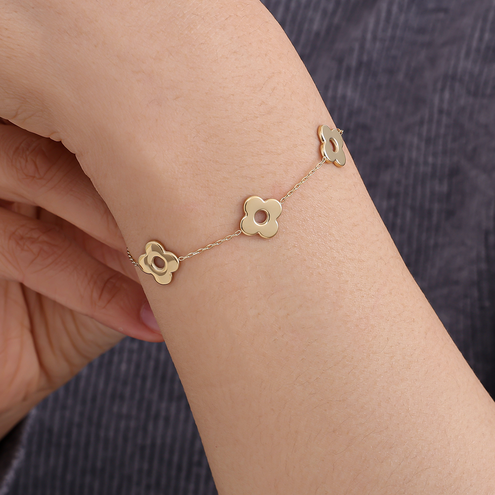 Stainless steel bracelet 17cm five flowers