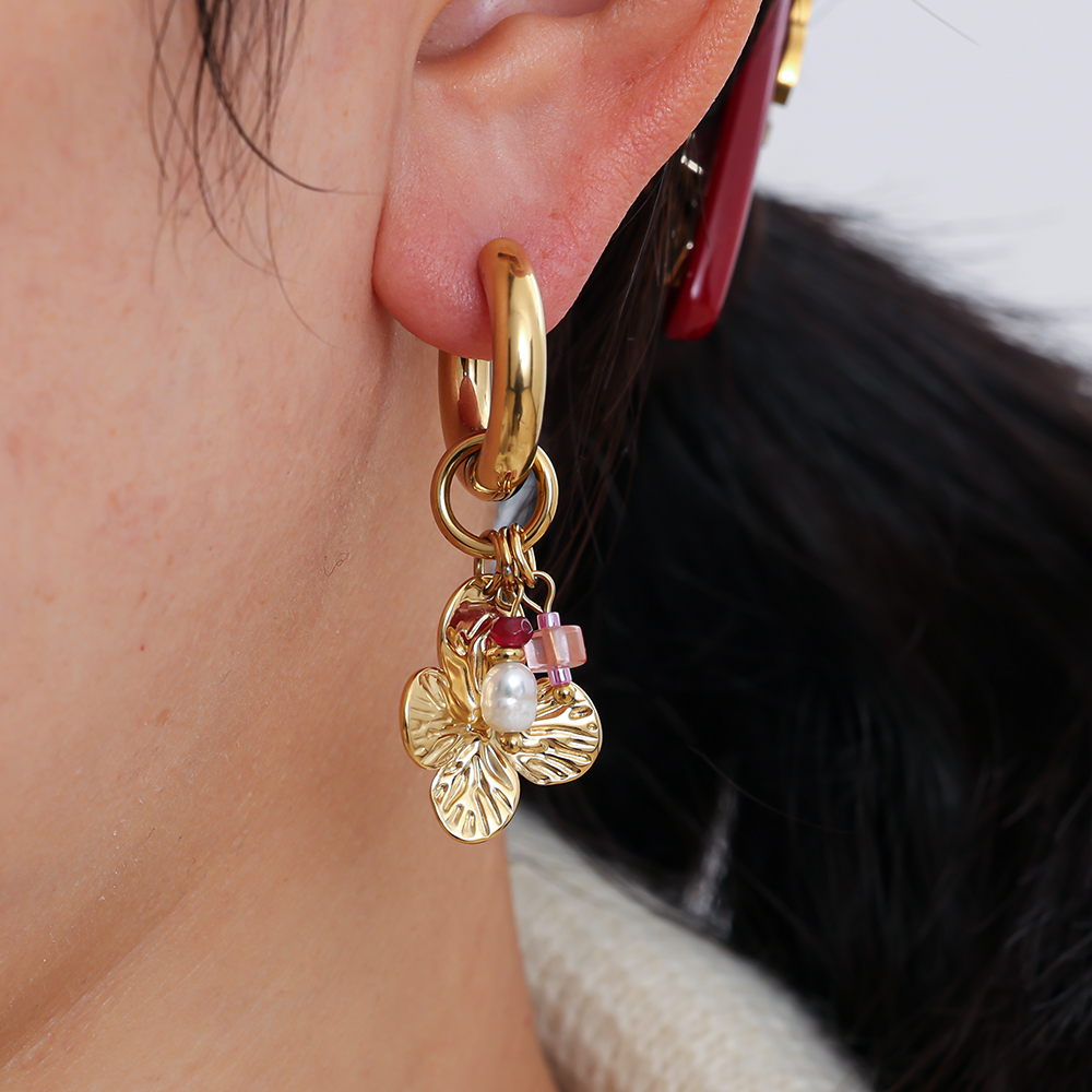 Stainless steel earrings 45mm flowers freshwater pearls and natural stone