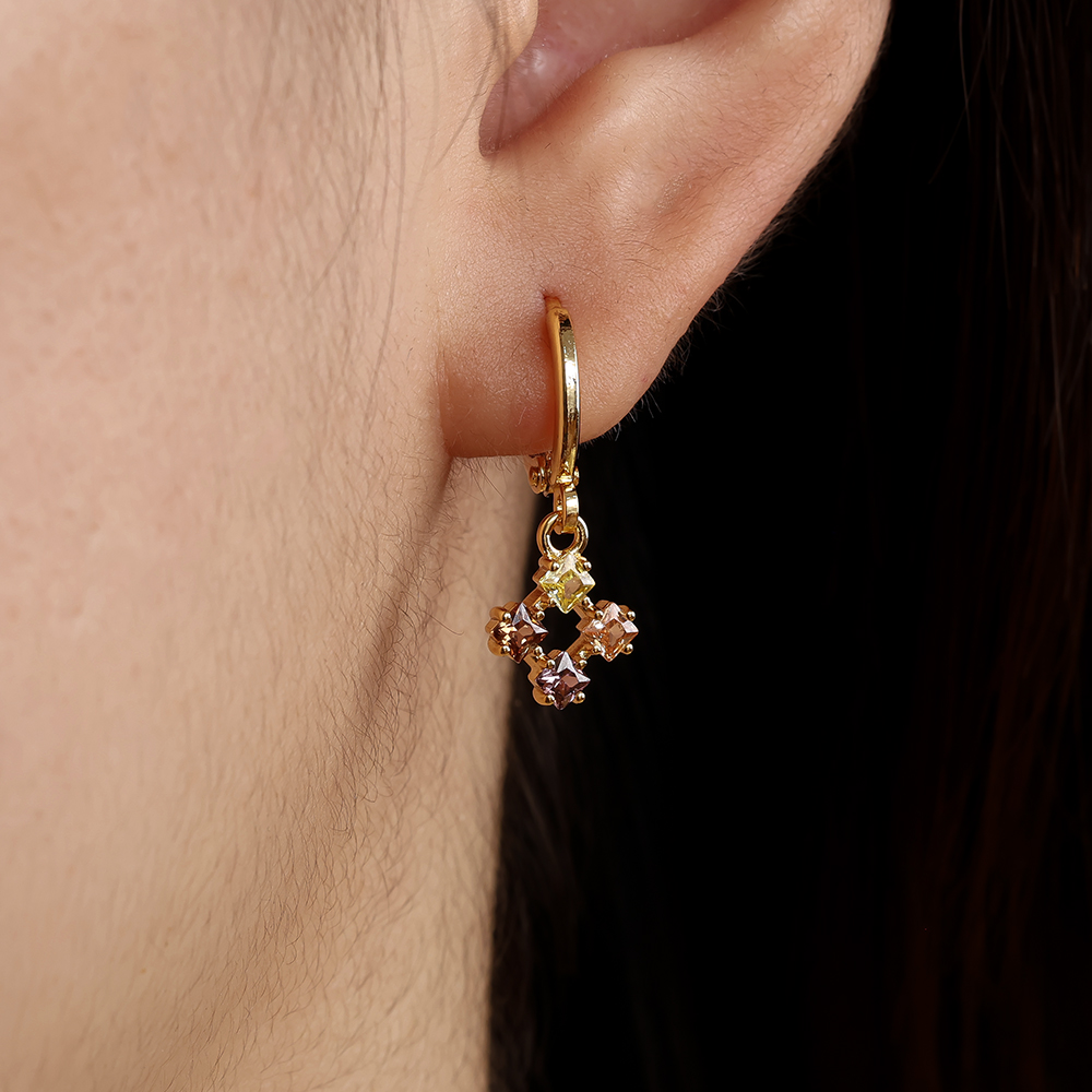 4 Mini Diamond Cubes Gold-plated Earrings   