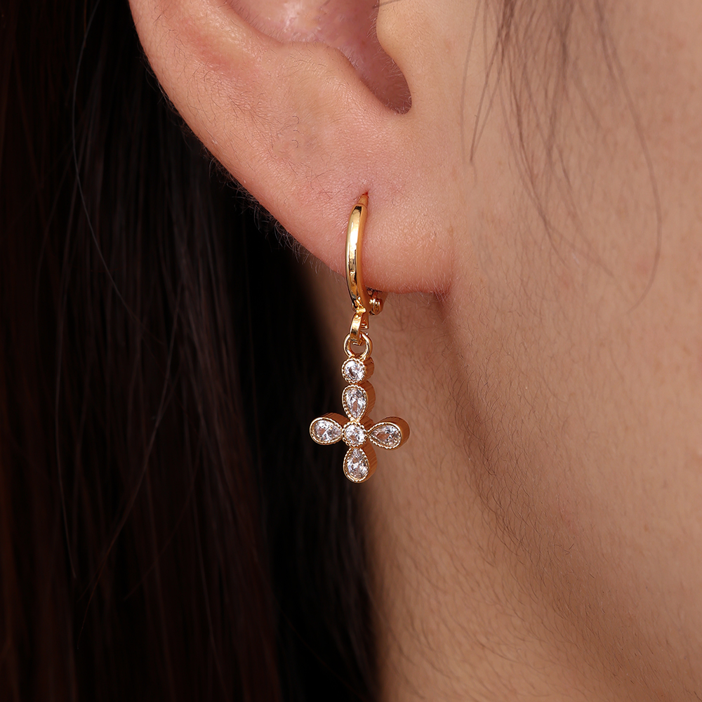 4 Petals Diamond Flower Gold-plated Earrings   