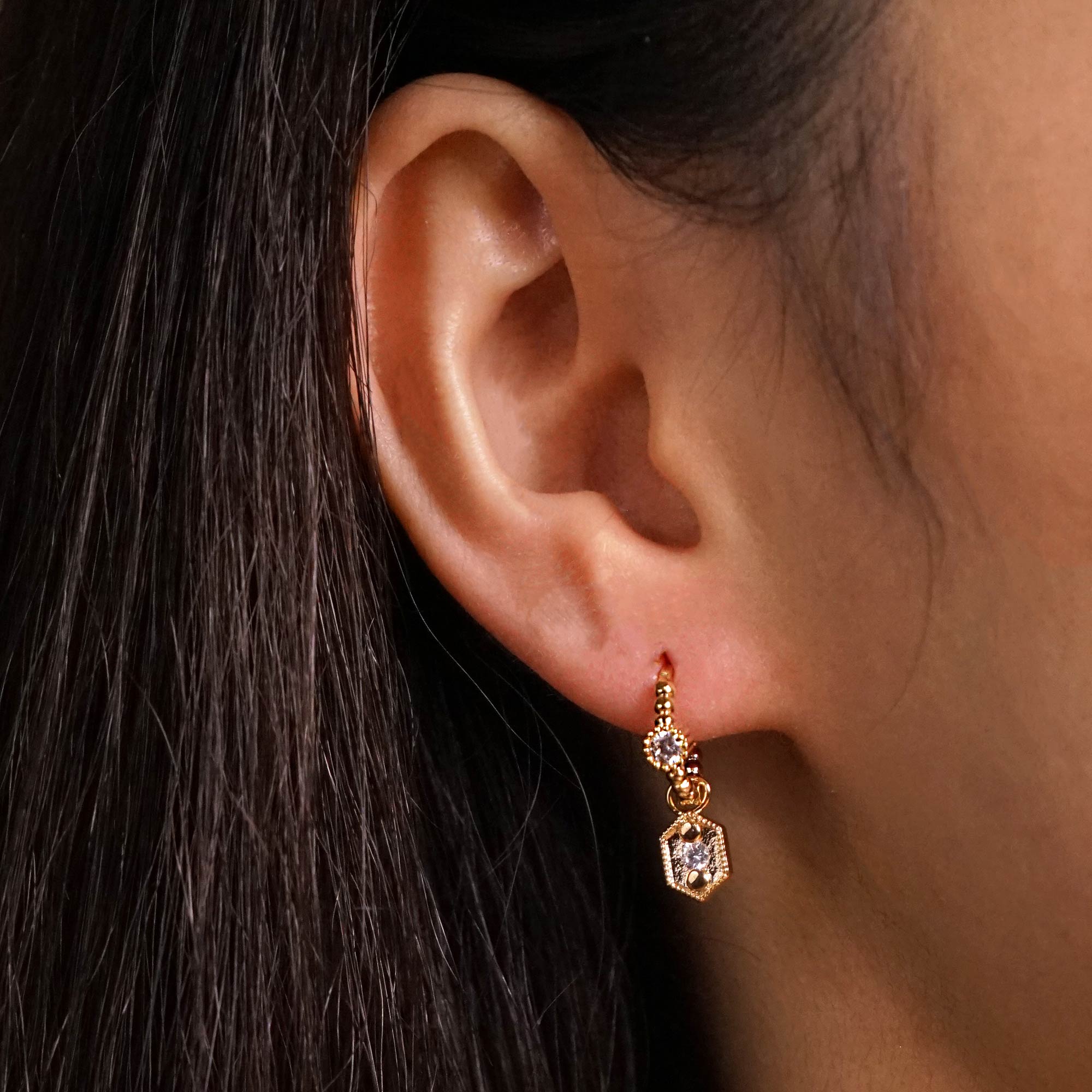 Hexagon Spotlight Gold-plated Earrings