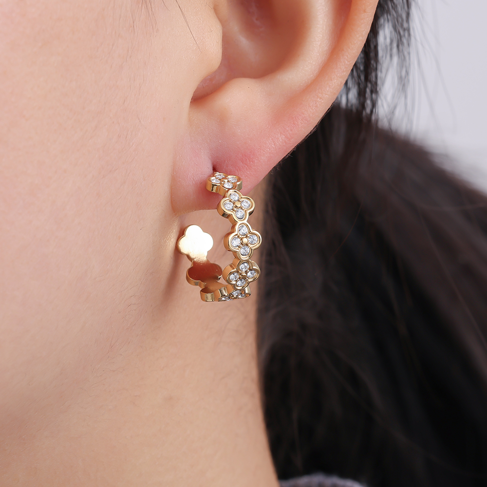 Stainless steel earrings 2.5cm Diamond Lucky Flower Hoop
