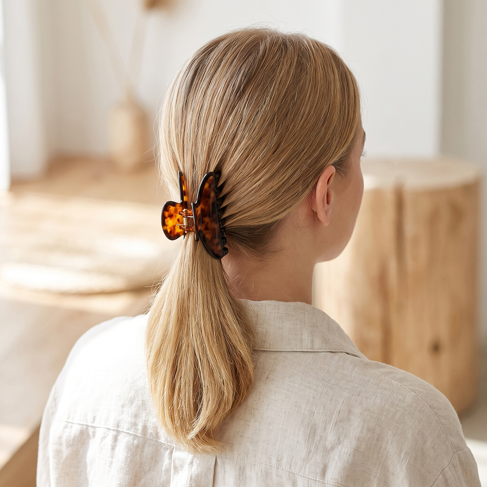 10cm warm brown hair clip  