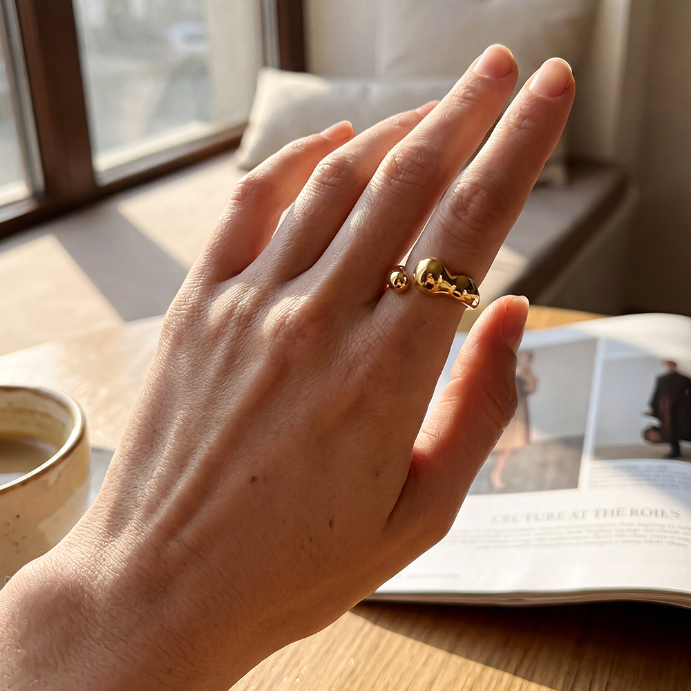 Stainless Steel Adjustable Bone-Shaped Ring