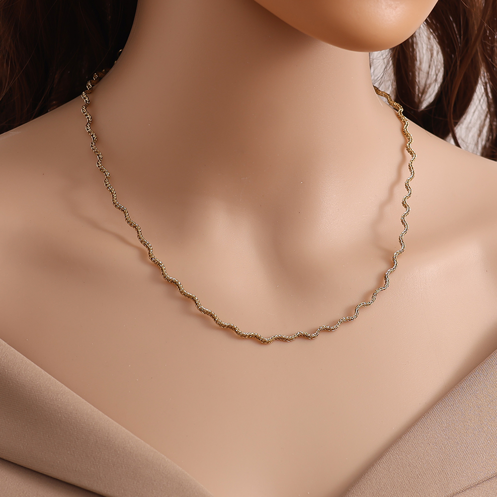 Stainless steel necklace 38cm Nice Wave Chain