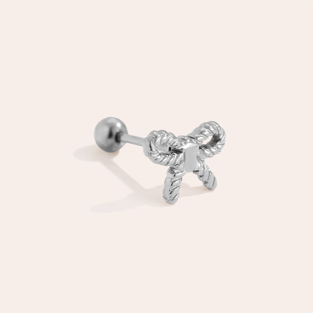 Stainless steel piercing 6mm twist bowtie