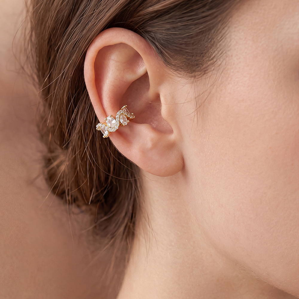 Gold-plated ear cuffs, 15mm, with lots of oval-shaped cubic zirconia