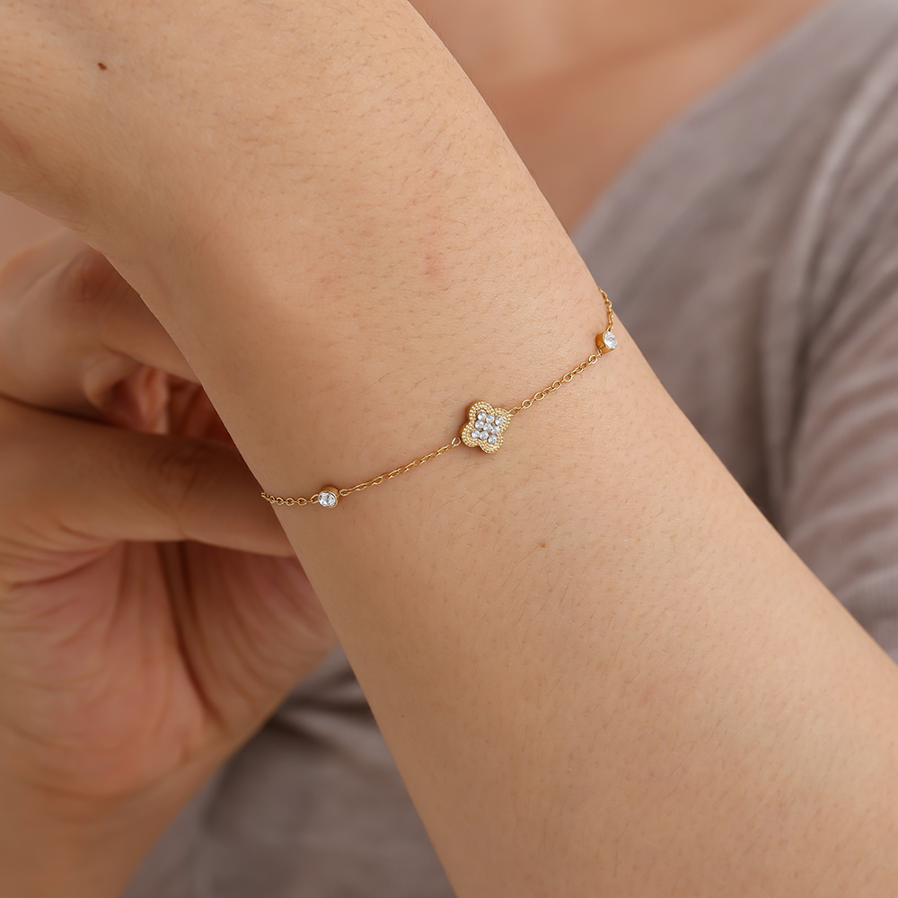Stainless steel bracelet 16cm Diamond Lucky Flower And Dot