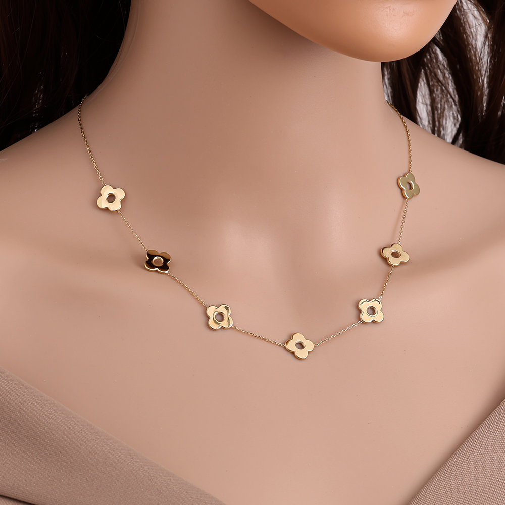 Stainless steel necklace 40cm Five flowers
