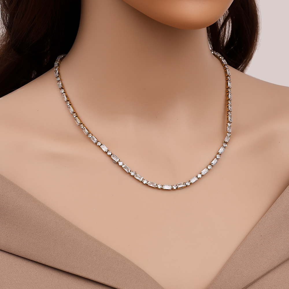 Stainless steel necklace 40cm Diamond Cube And Dot Chain