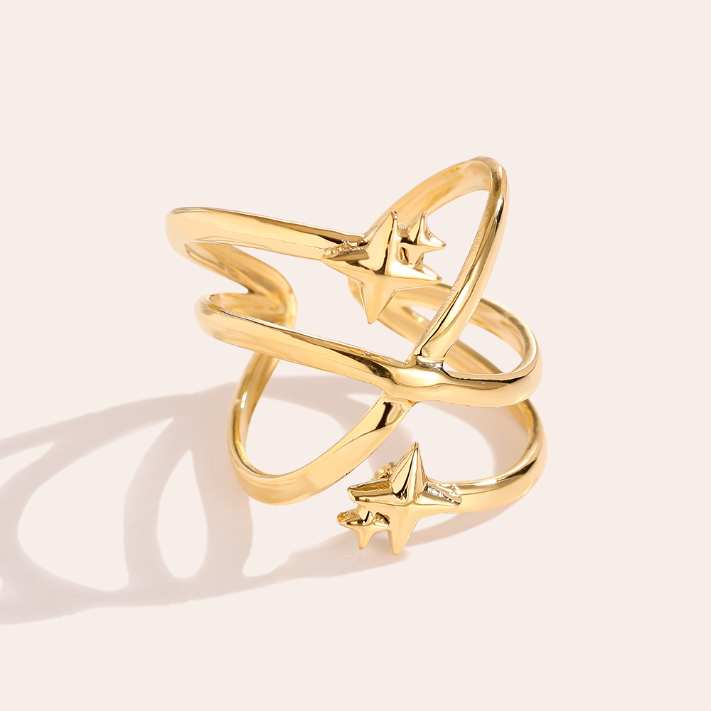 Adjustable stainless steel ring with multiple stars