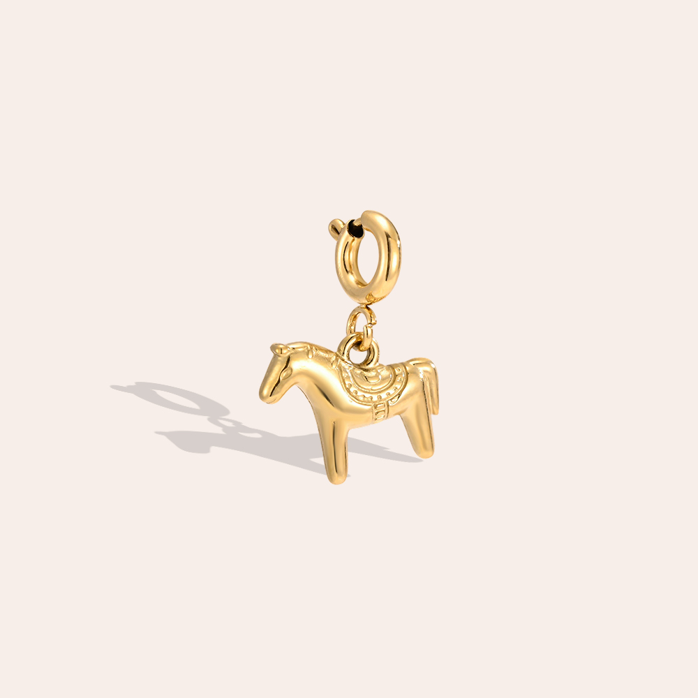 10mm stainless steel pendant featuring a horse, with a spring clasp