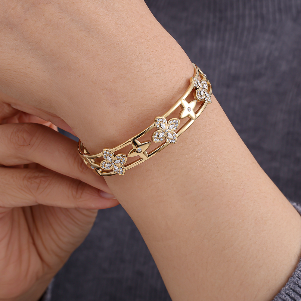 Stainless steel bangle Adjustable Nice Diamond Lucky Flower