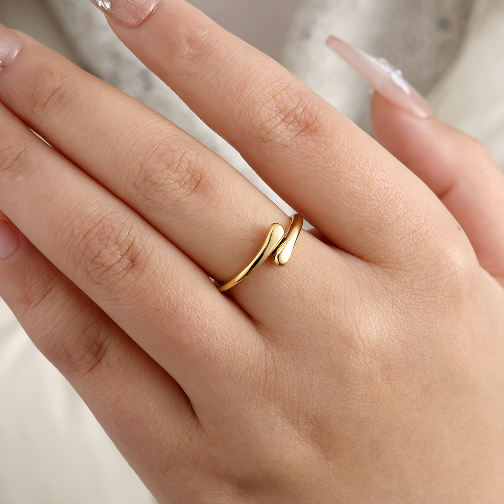Stainless steel ring Tiny Drops