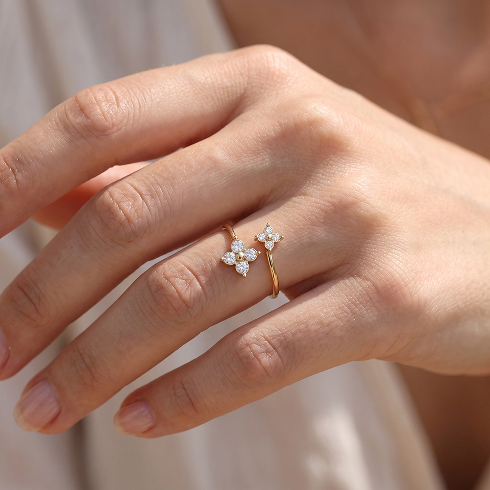 Stainless Steel Adjustable Double Cloverleaf Zirconia Ring 