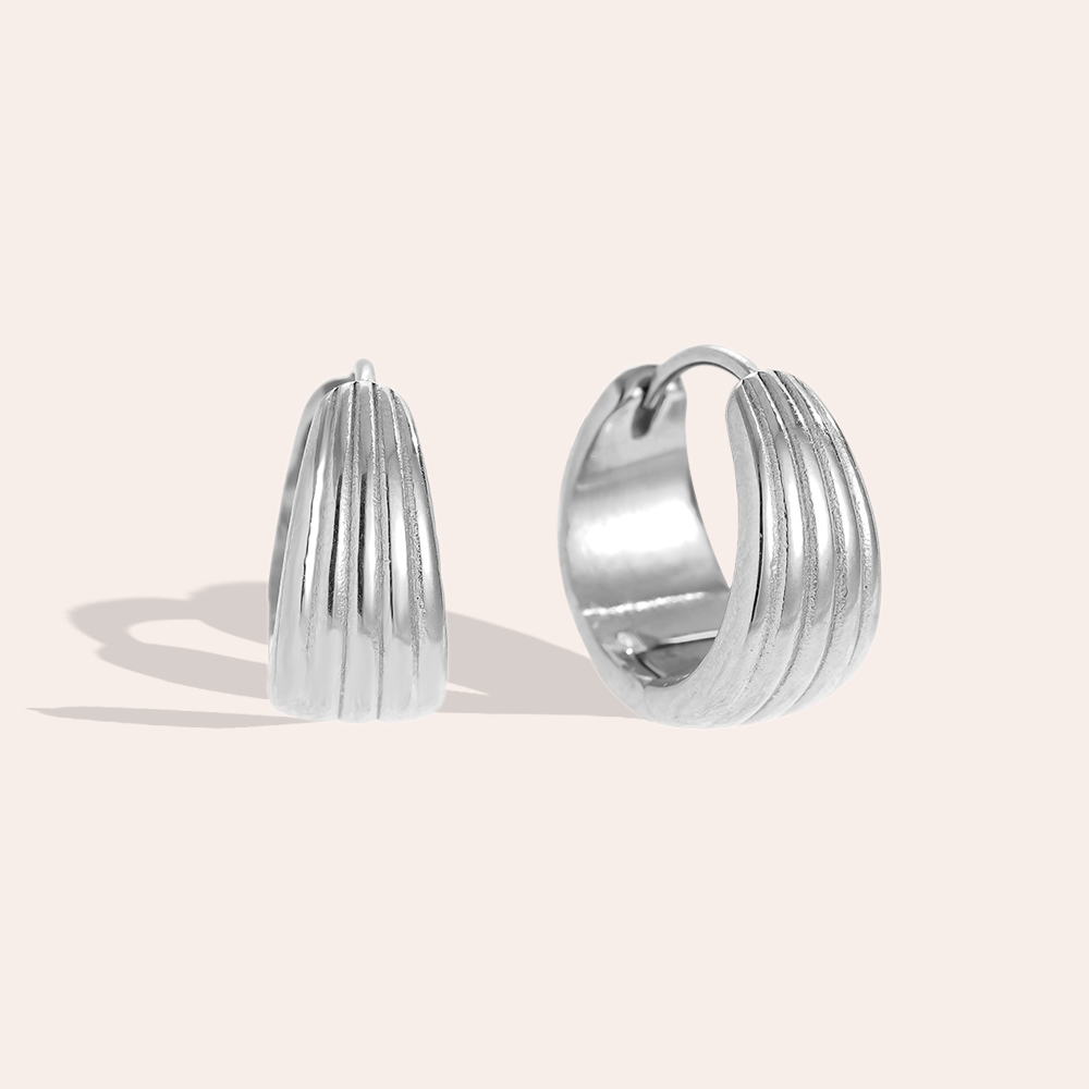 Stainless steel earrings 1.5cm Nice Line Hoop