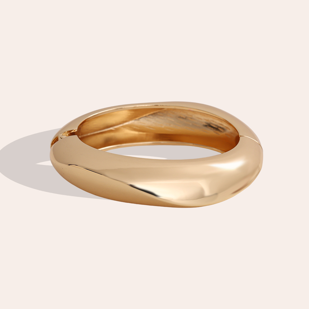 6.5cm beautiful casual brass bangle