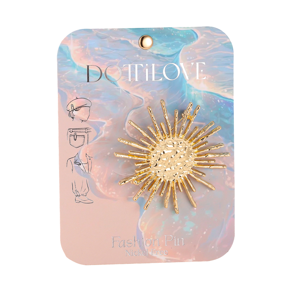 6.5cm gold sun brooch 