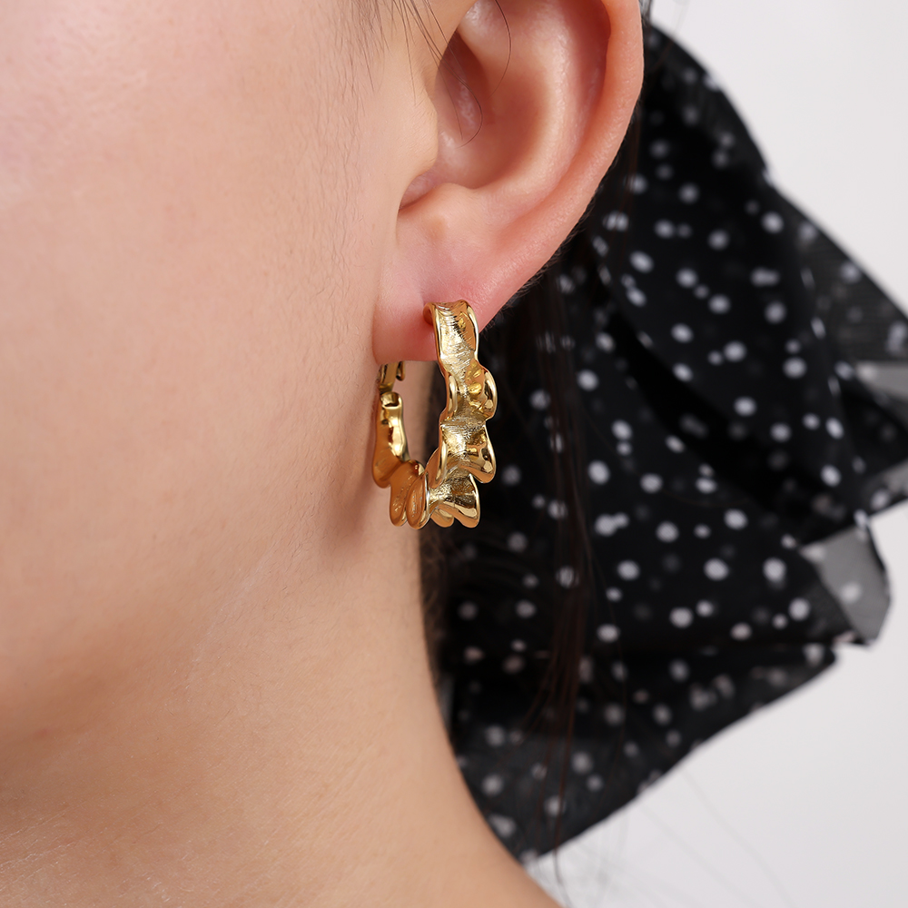 Stainless steel earrings 3cm Like Flower Hoop
