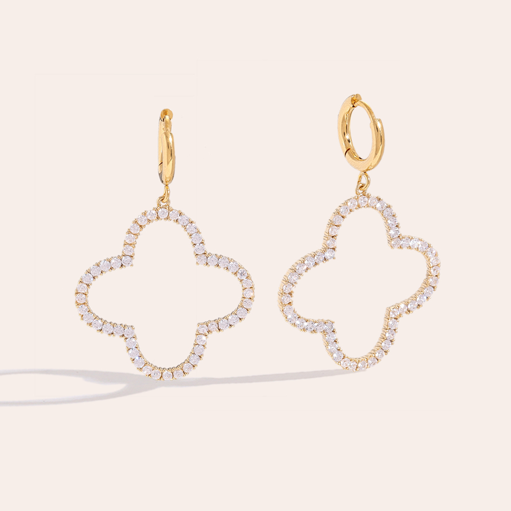 Sparkling Hollow Diamonds Clover stainless steel earrings   